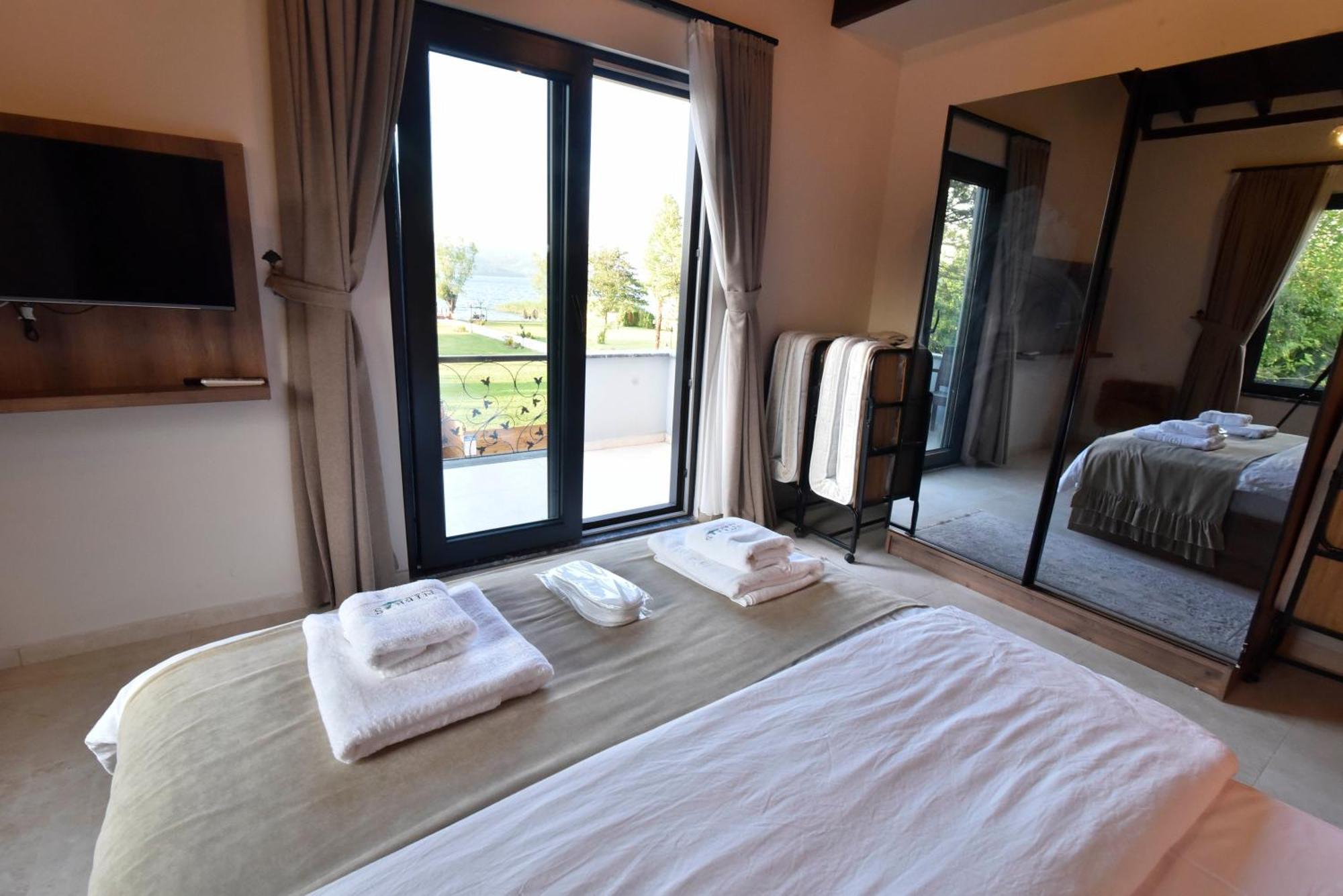 nibras villa resort Sapanca Exteriör bild